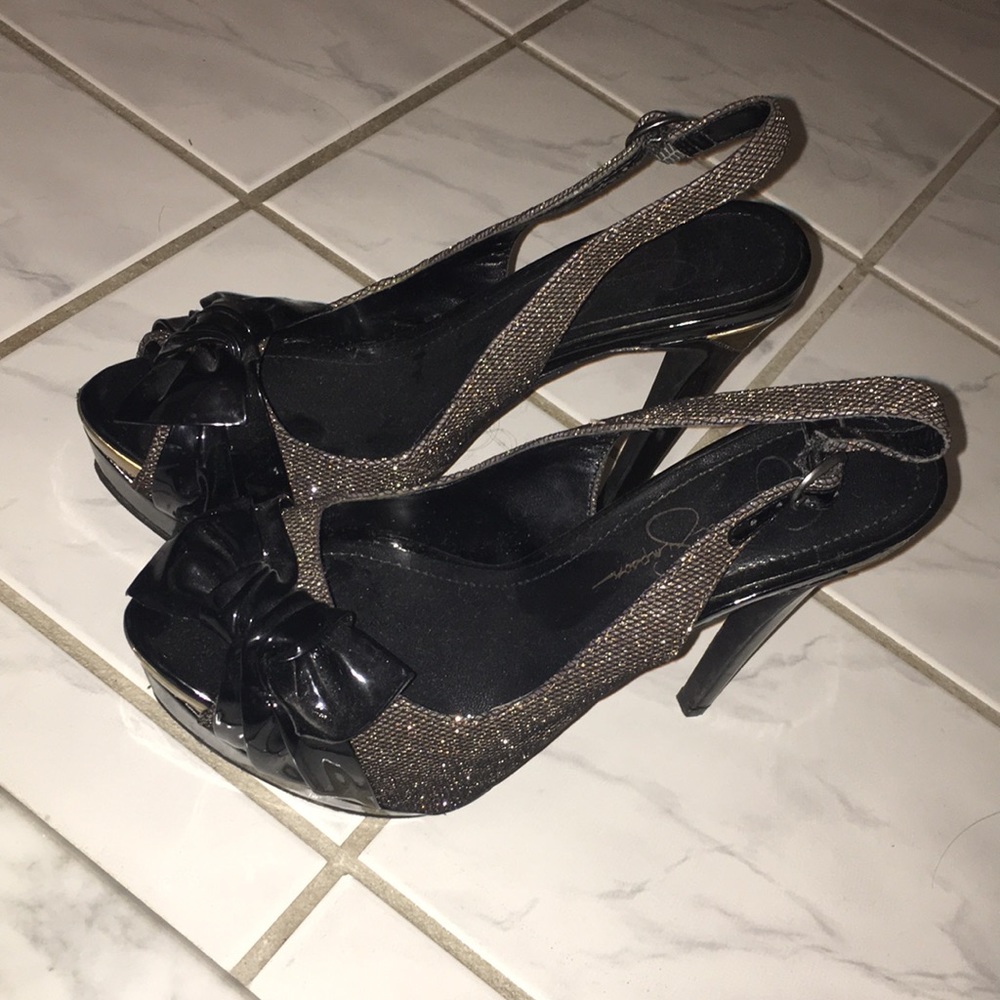 BOGO50%: Black and gold sling back sandals bow