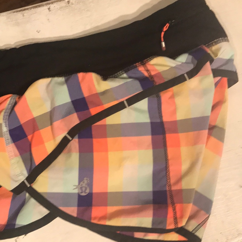 Lululemon speed up running shorts