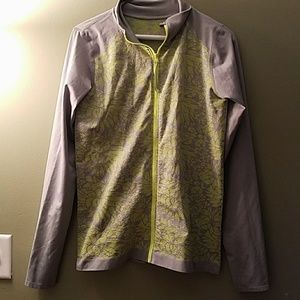 Workout jacket