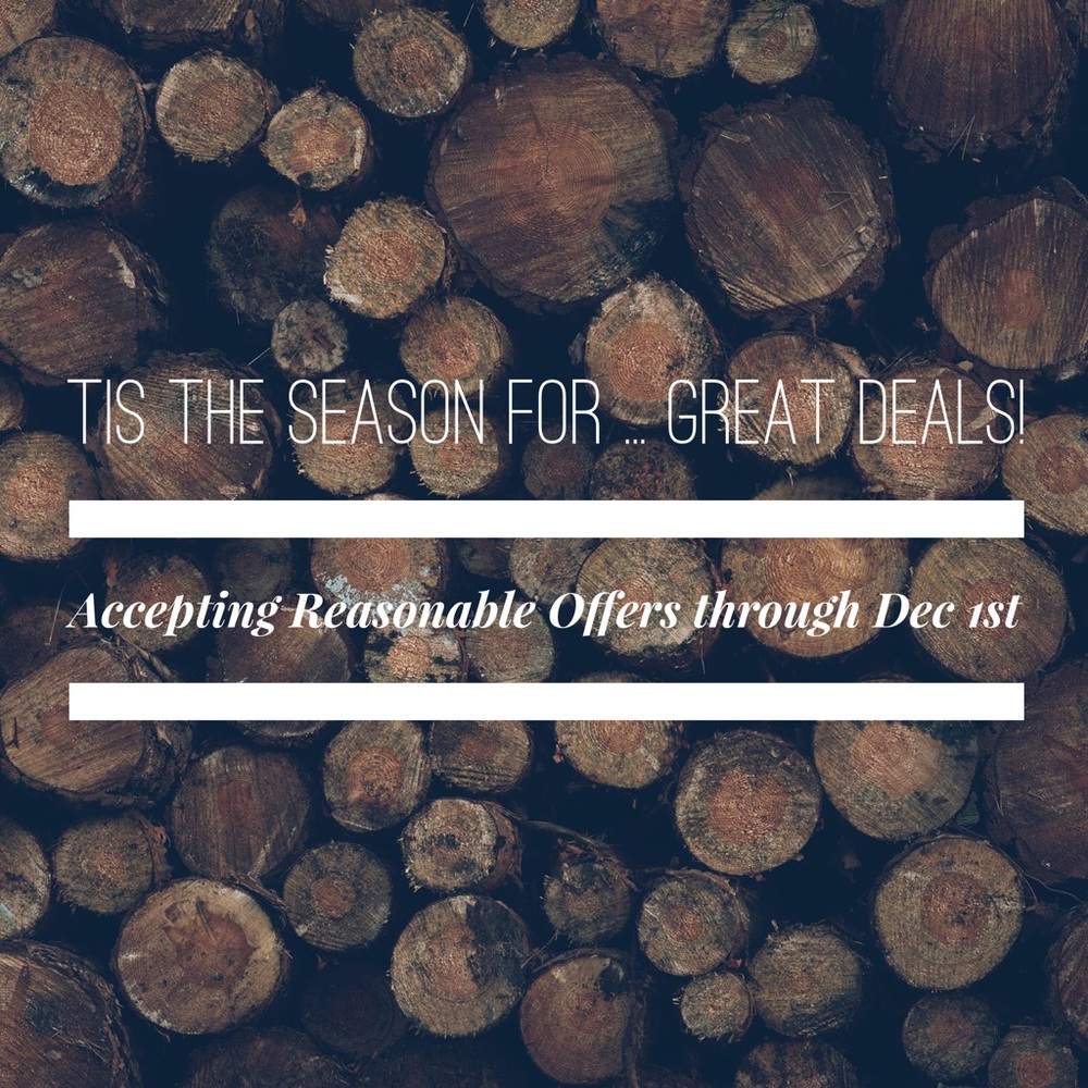 BLACK FRIDAY SPECIAL ON ENTIRE CLOSET!