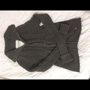 Abercrombie & Fitch knit button up sweater