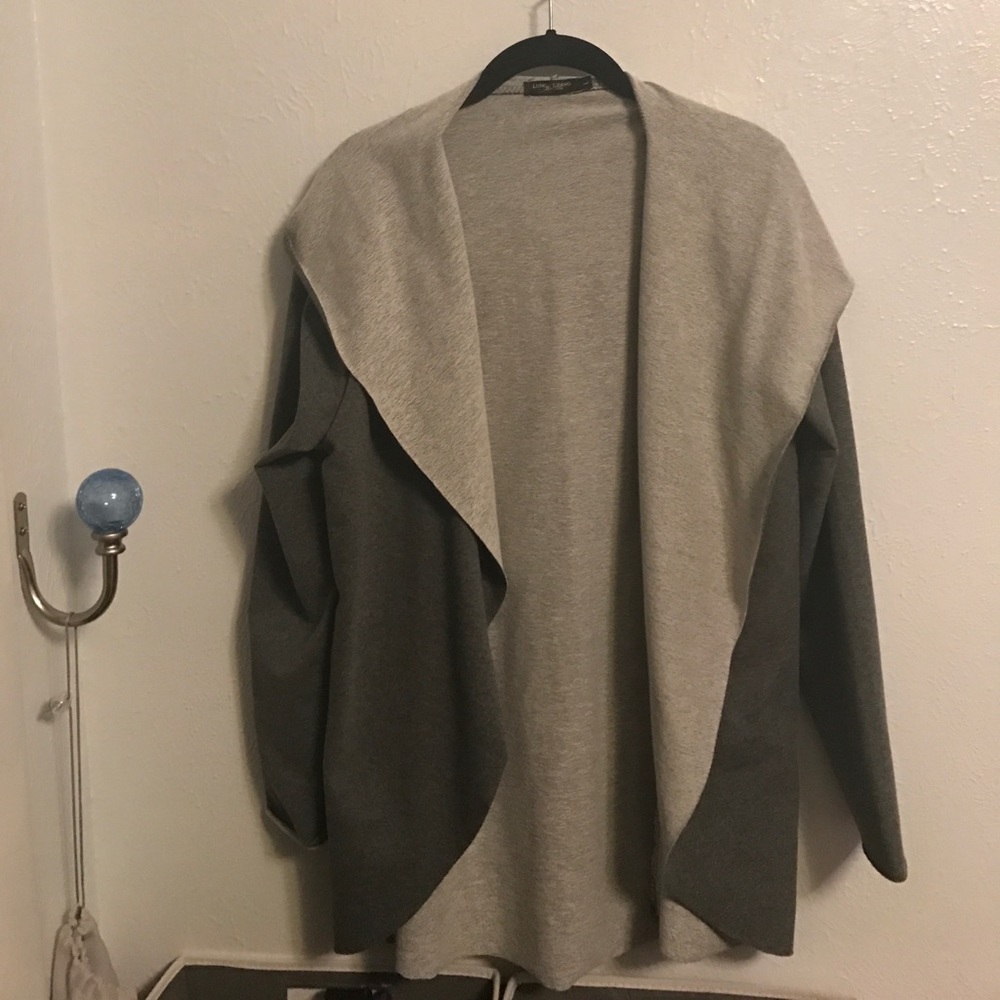 Cardigan-jacket with hood