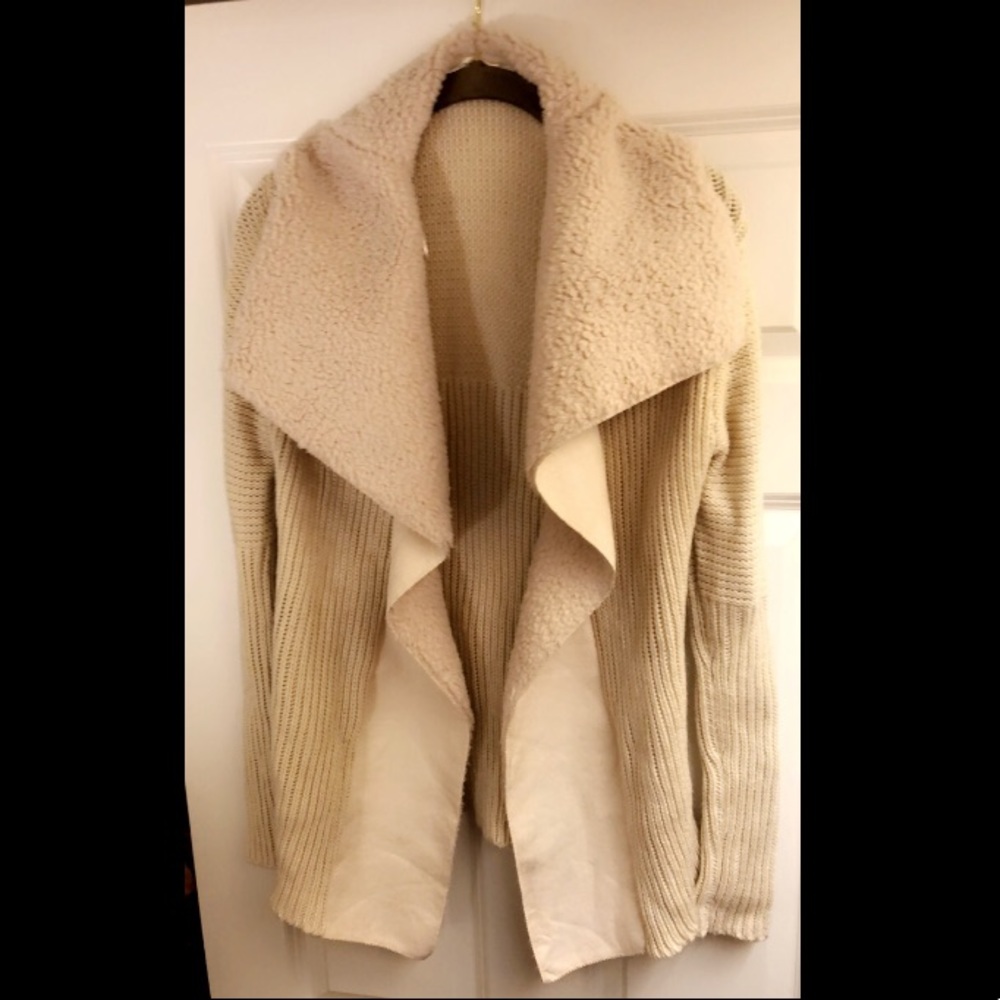 CREAM DRAPE FRONT CARDIGAN