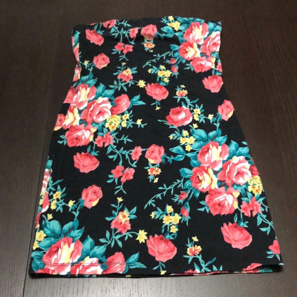 Forever 21 Strapless Floral Print Mini Dress