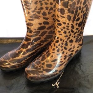 Sexy rubber boots