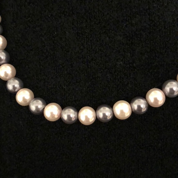 Necklace - Picture 2 of 3