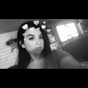 Meet your Posher, Brooke