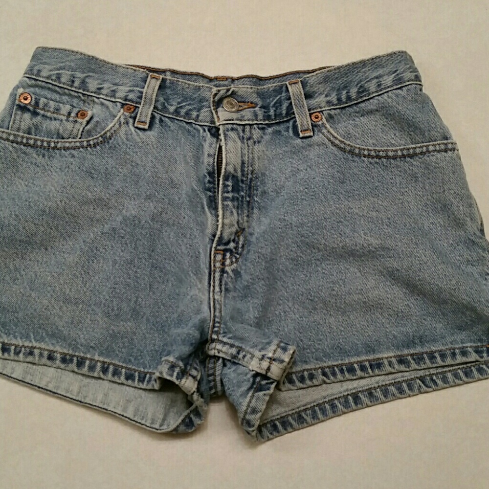 Levi jean shorts
