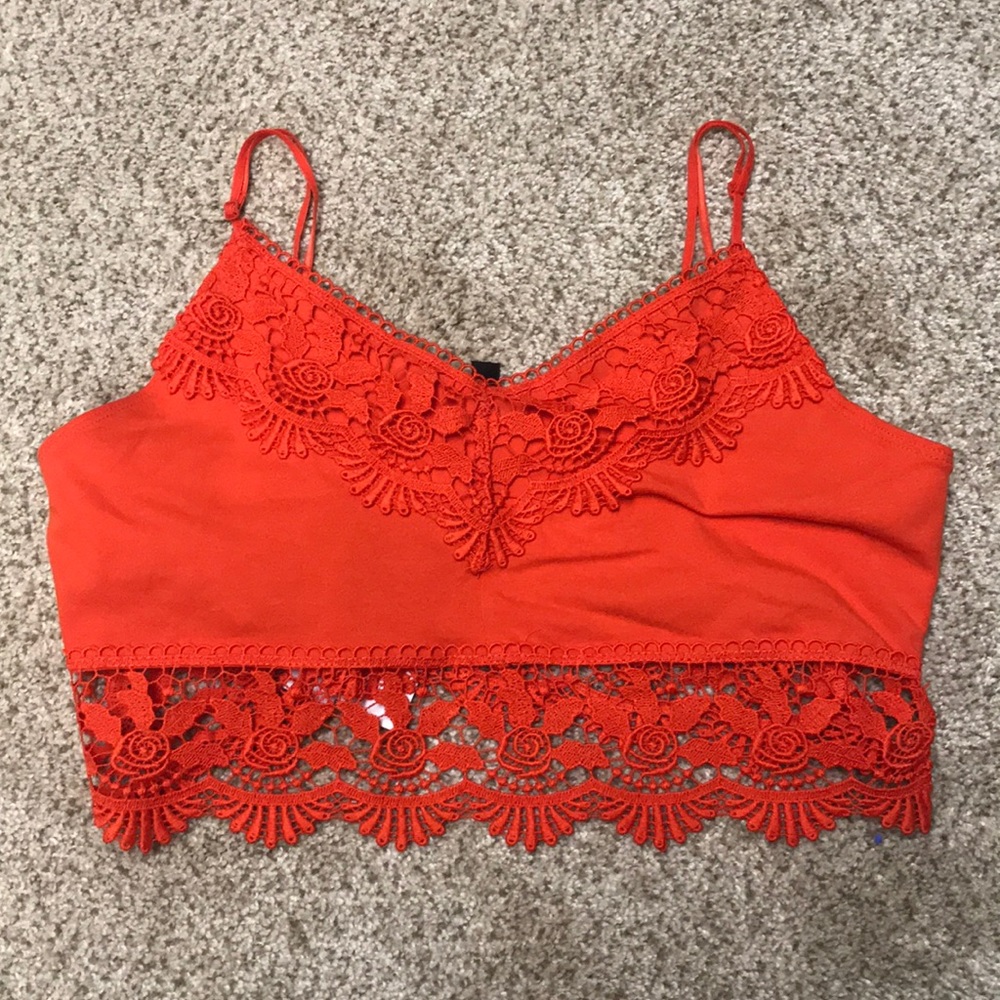 Crop top