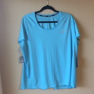 Nike Short Sleeve Tee