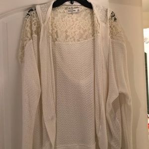 Abercrombie cardigan