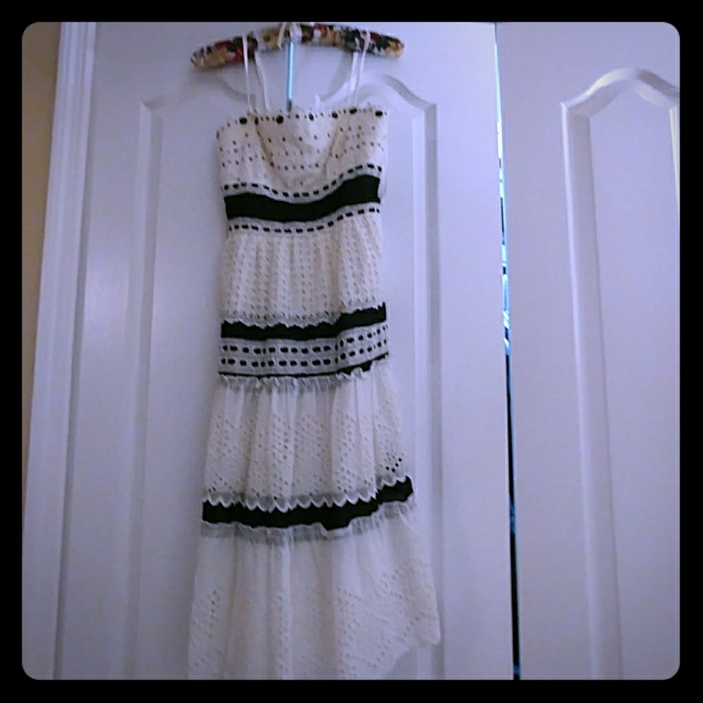Pretty BCBG sundress