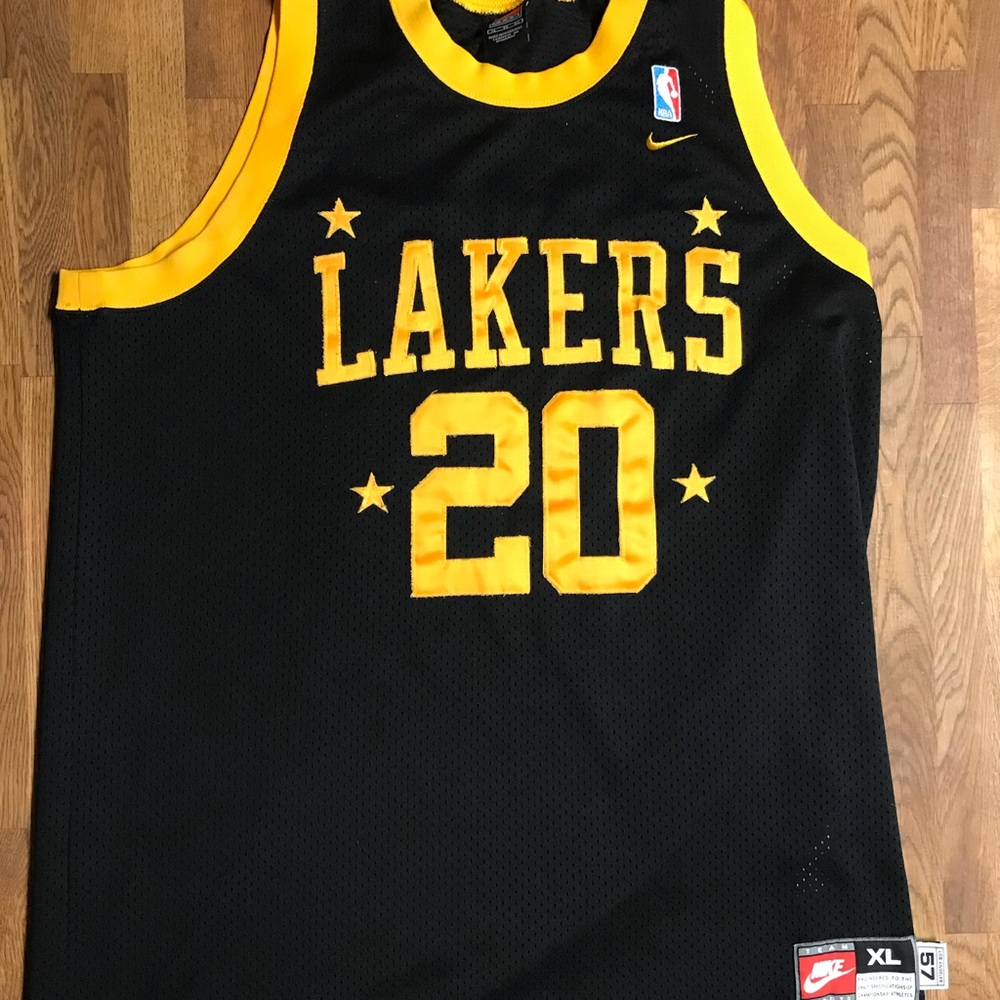 Vintage Nike Lakers jersey Paton the glove