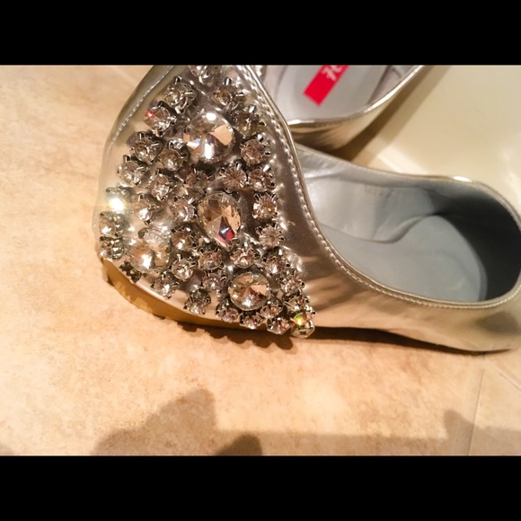 Flat ballet shoes from H&M. - Picture 2 of 2