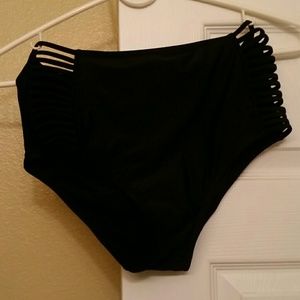 Black bikini bottoms