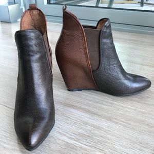 Jeffrey Campbell Harrison Booties sz 8 brand new