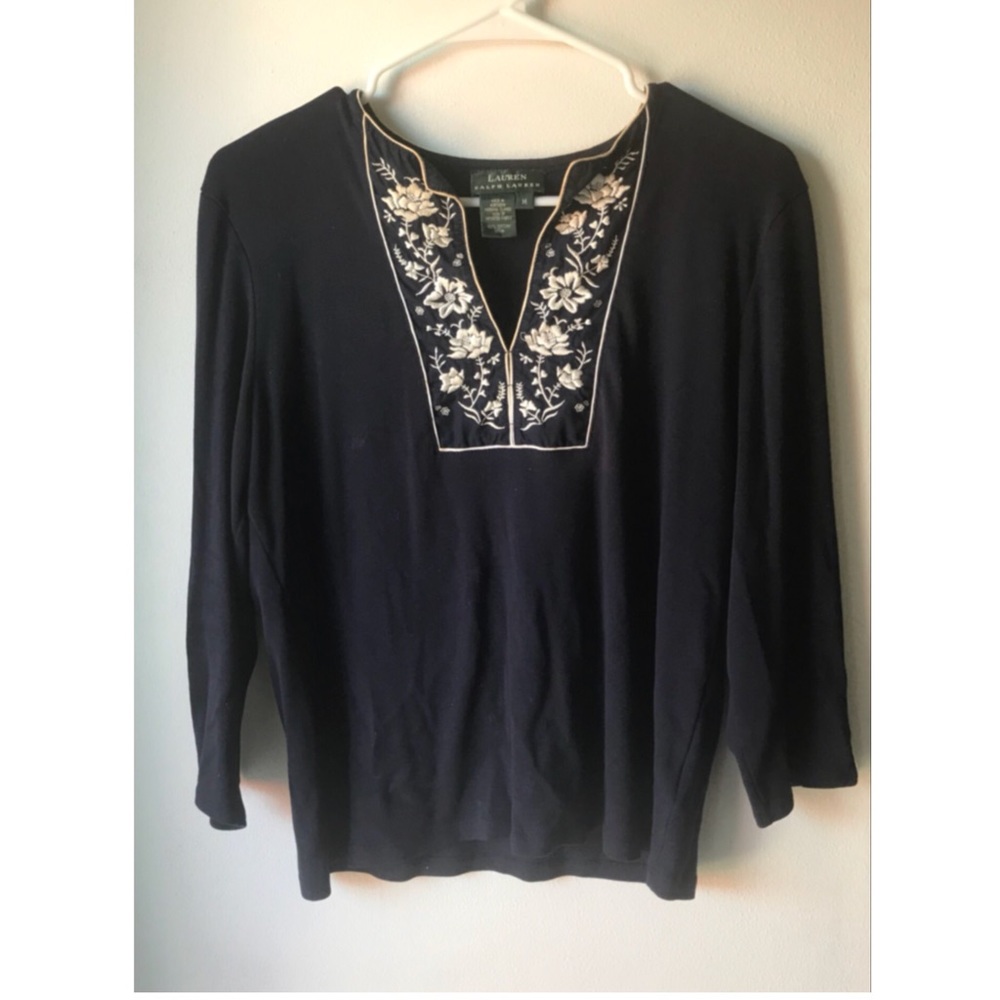 Lauren by Ralph Lauren 3/4 embroidered Top