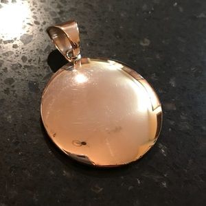 Silpada Wavy Round Pendant
