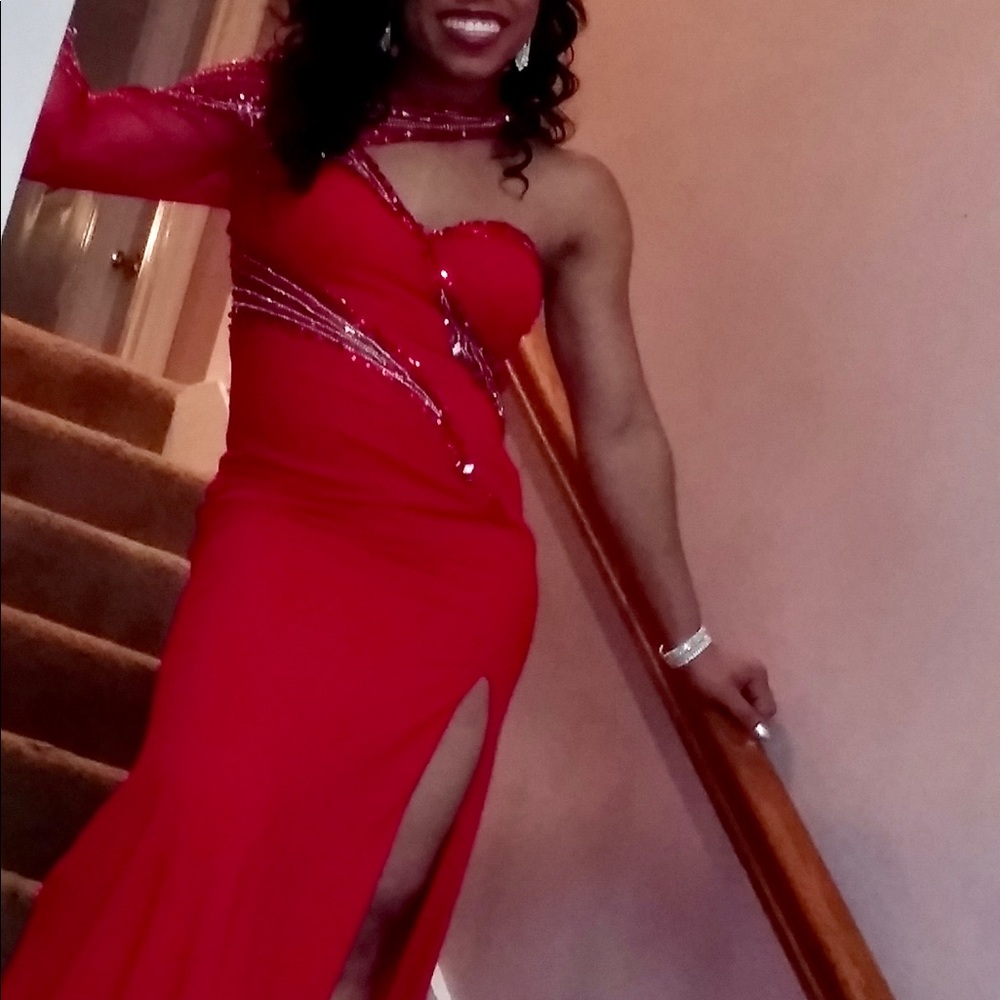 Tony Bowls Prom Dress