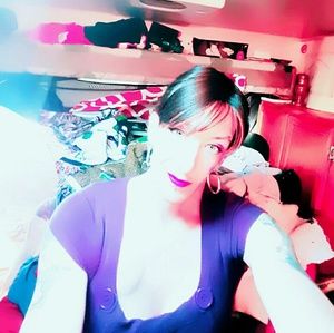 Meet your Posher, Kayla nicole