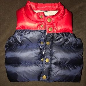Baby Gap 6-12 month vest