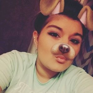 Meet your Posher, Izzy