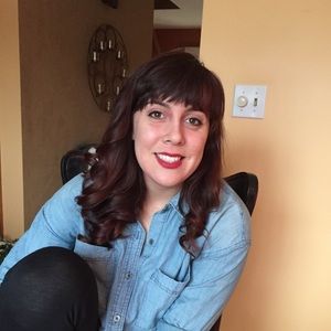 Meet your Posher, Jillian