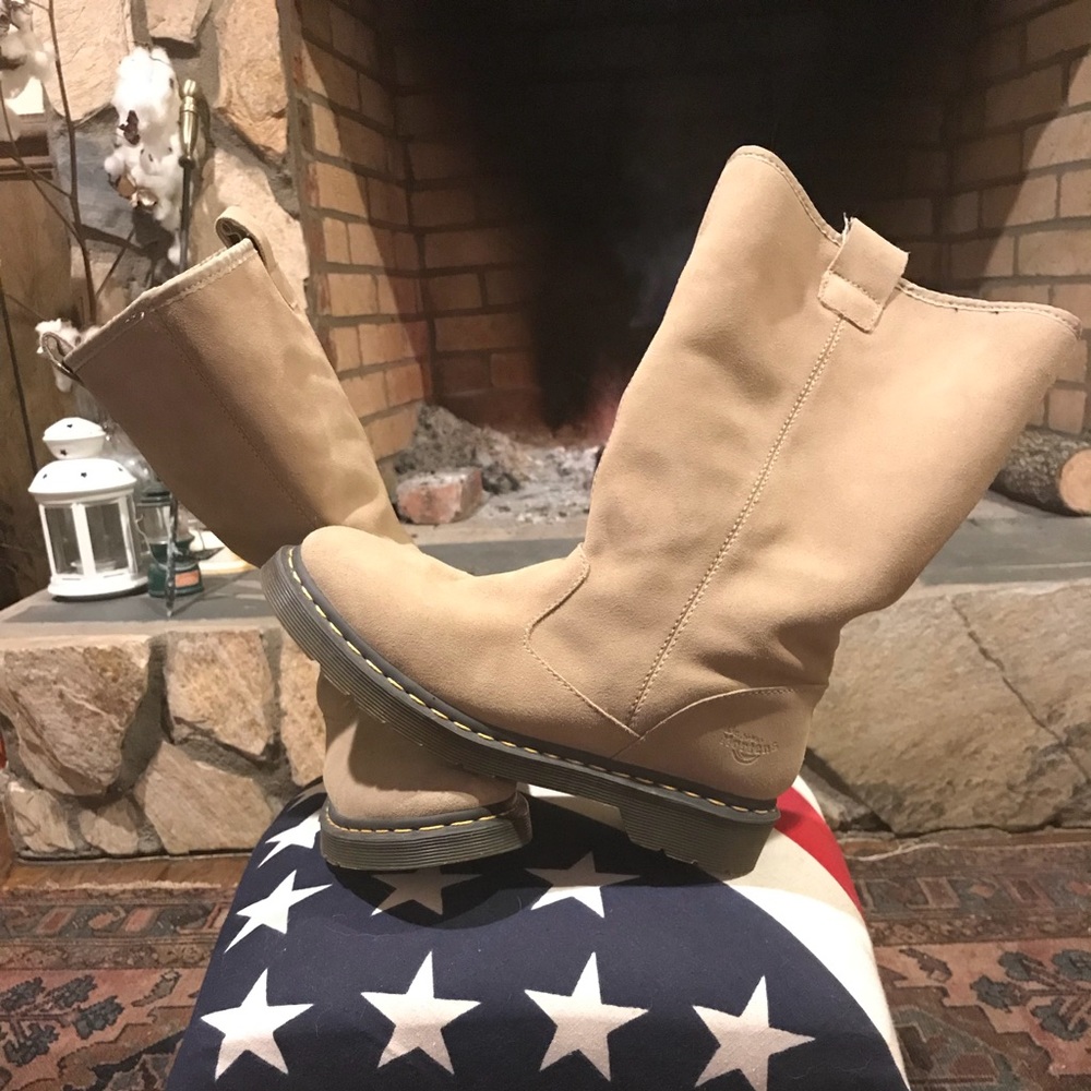 Dr Martens Jenny Boots slip on.