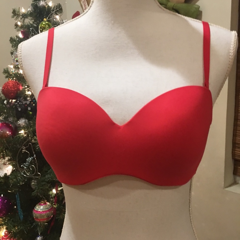 Victoria’s Secret 4-Way Bra