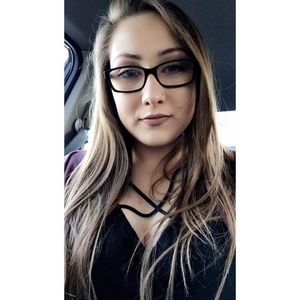 Meet your Posher, Melissa