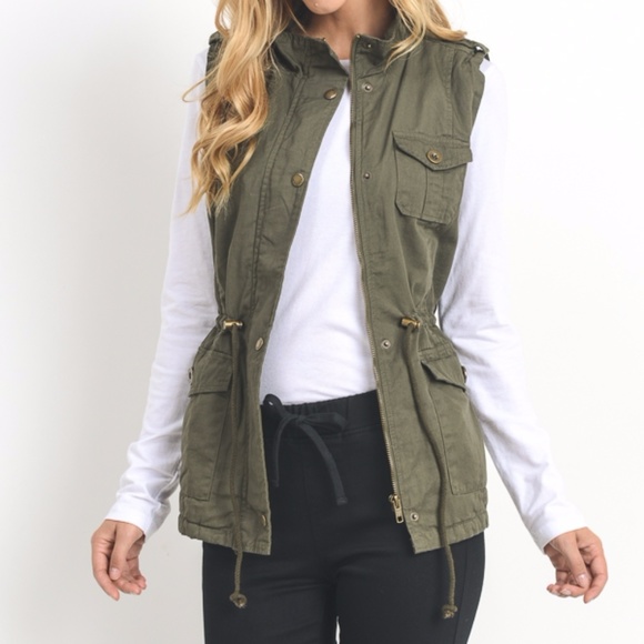 ❗️One left large ❗️NWT Olive green Vest - Picture 3 of 6