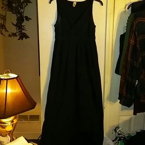 Sz med blk maxi dress by Route 66