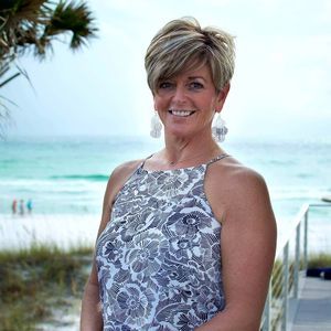 Meet your Posher, Pamela