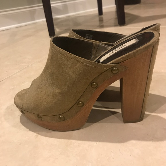 Simply Vera Vera Wang Mules - Picture 1 of 3