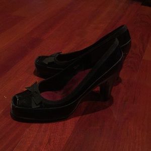 Black Aerosoles Heels