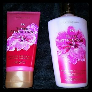 PINK Total Attraction Set