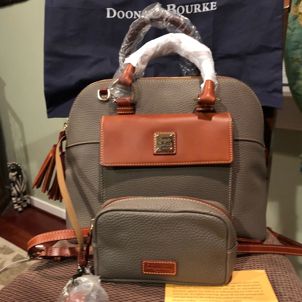 *SOLDDooney & Bourke Pebble Leather Aubrey Satchel - Picture 2 of 8