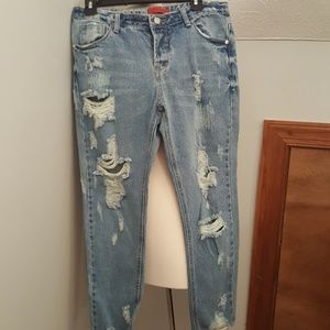Boyfriend style distressed ankle jeans .  Nwot