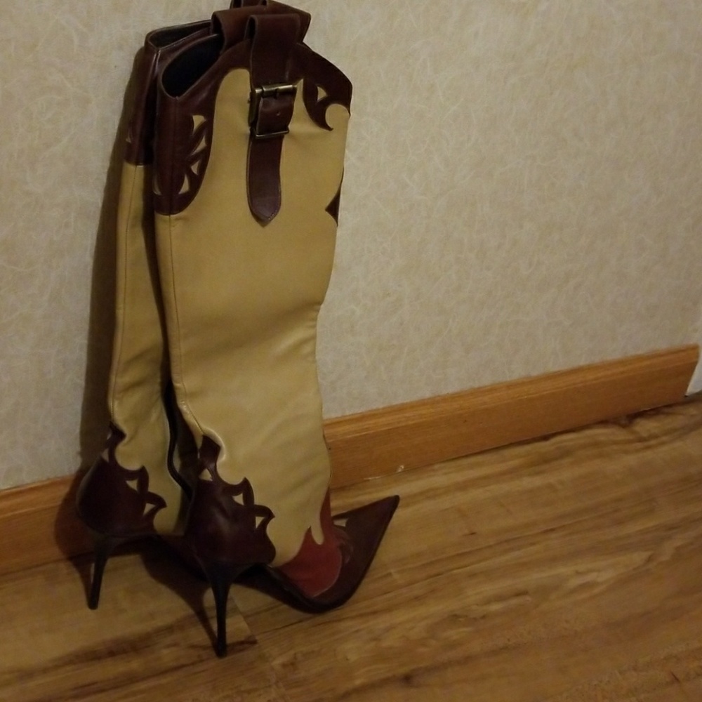 Women's boots