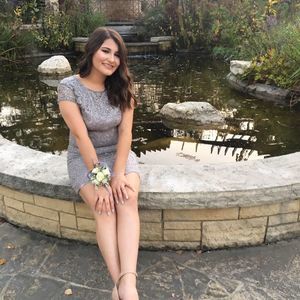 Meet your Posher, Natalie