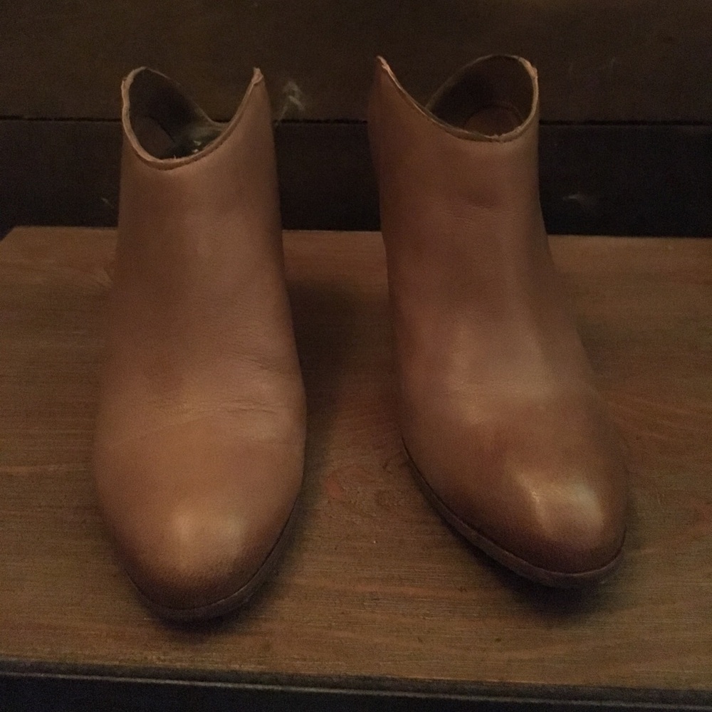 Dolce Vita booties