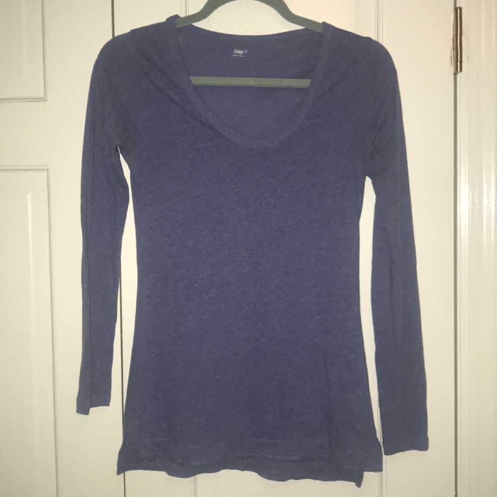 Gap long sleeve T-shirt