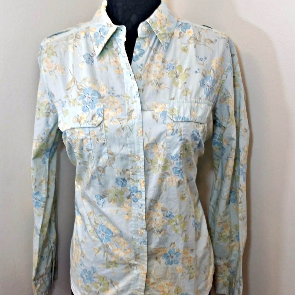 Eddie Bauer Floral Button Blue Womens Size NWOT