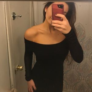 Sexy Off-the-shoulder Holiday Dress