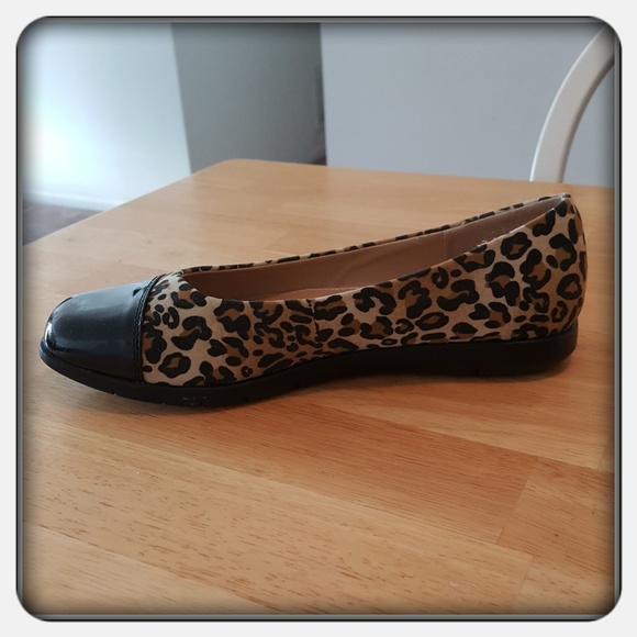 Woman's Leopard Print Flats Sz 10M - Picture 5 of 6