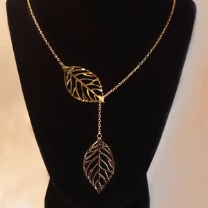 Women's Golden Leaf Necklace