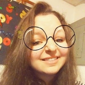 Meet your Posher, Jillian