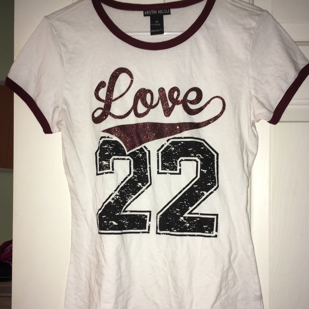 Love 22 T-shirt