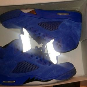 All blue jordan 5s