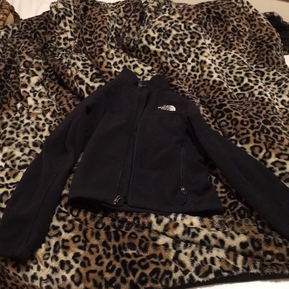 Women’s small black north face jacket